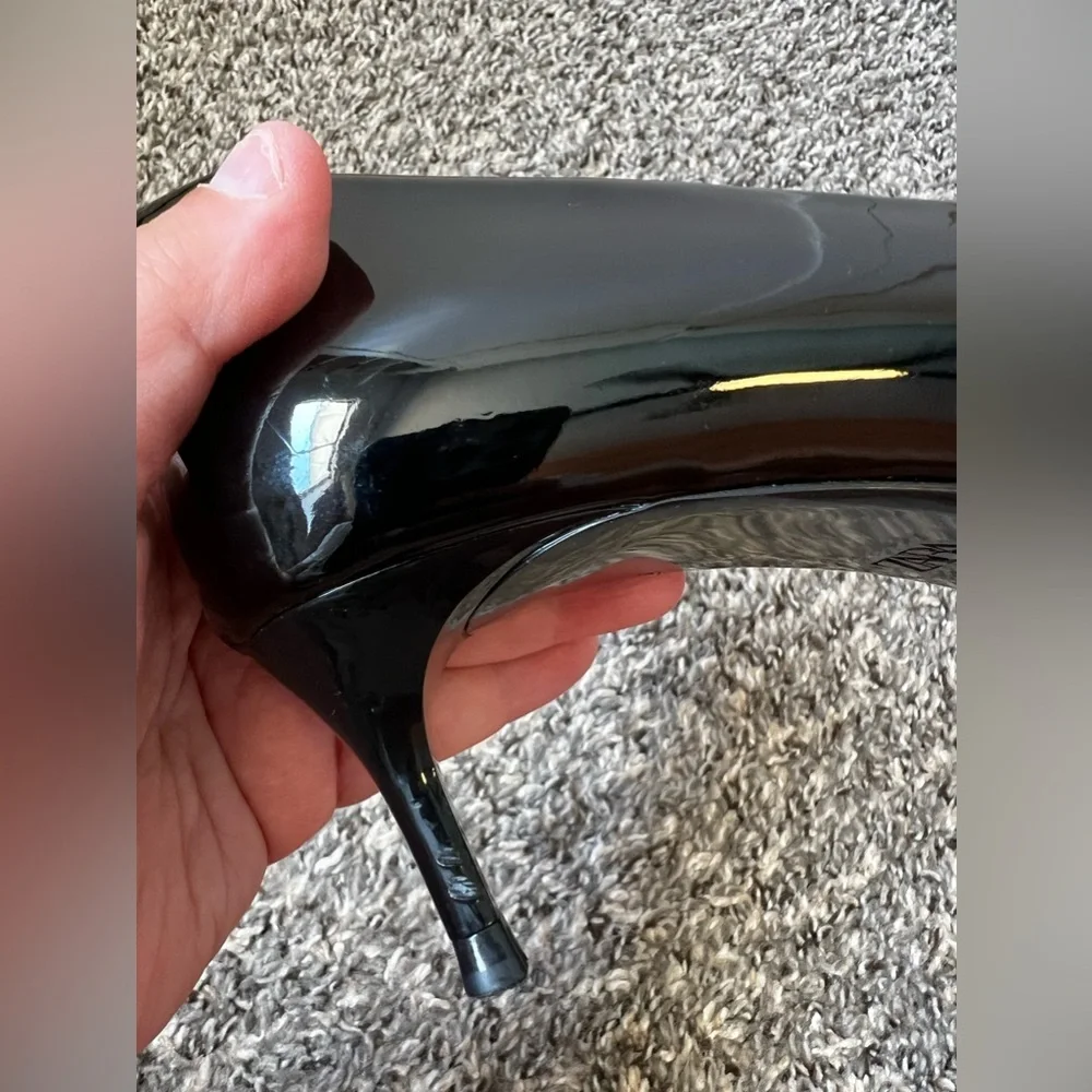 Zara Women’s Black Patent Pumps‎ Heels Size EU 39